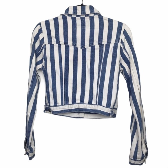 Forever 21 Blue Ivory Stripe Denim Jacket - Picture 2 of 9